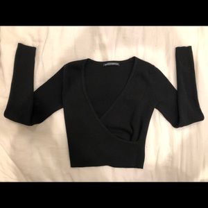 Black Brandy Melville v neck cross long sleeve